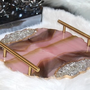 Handmade Resin Tray With handles Blush Tray Geode Tray Gift Trays Breakfast Tray Vanity Tray Resin Coasters Round Resin Tray