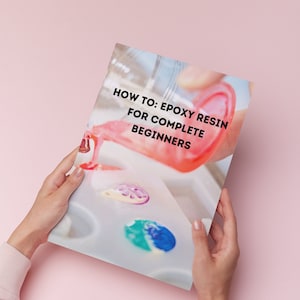 Epoxy Resin Beginner Guide – Easy PDF eBook to Learn Resin Art, Coasters, Trays & More