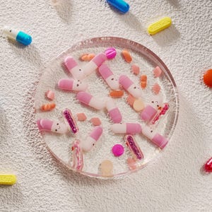 Mother Day Pill Coasters Gift,Clear Chill Pill Coasters, Resin Pill Coaster, Nurse Gifts,Nurse Graduation Gift, Pharmacist Gift,Gift for Mom