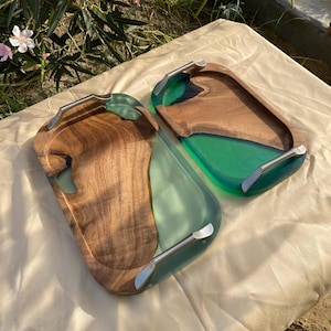 Custom Resin & Walnut Wood Serving Tray – Personalized Decorative Tray with Handles |Housewarming Gift | Beach Theme | Handmade Serving Tray
